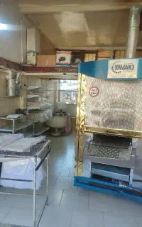 نظافت وکشیدن کارت بانکی مشتری