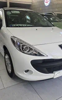 پژو۲۰۷ پانا مدل ۱۴۰۴