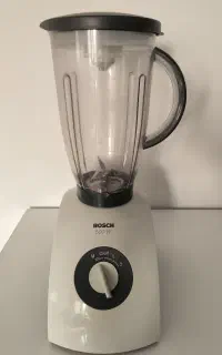 مخلوط کن بوش اصل در حد نو