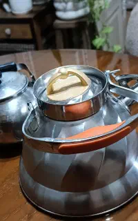 قوری و کتری استیل
