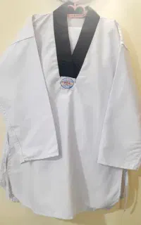 لباس ورزشی تکواندو