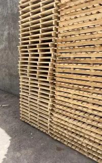 پالت چوبی ۱۱۰*۱۱۰ نو