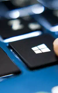 نصب ویندوز ۳۰۰ هزار تومان