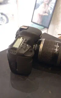 7dدوربین عکاسی
