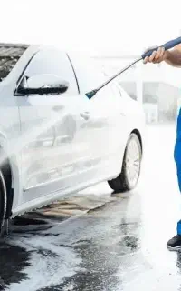 استخدآم در کاروآش
