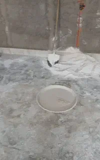 شاگرد گچ ساز