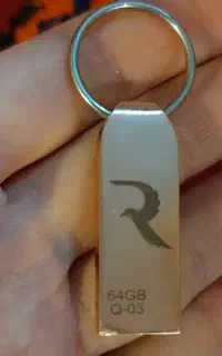 فلش reewox ریووکس ۶۴ گیگ