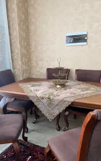 میز ناهارخوری چوب راش روسیه همراه با صندلی