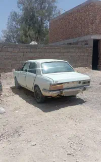 پیکان سواری 83