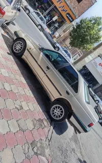 پژو ۴۰۵ خوش رخ