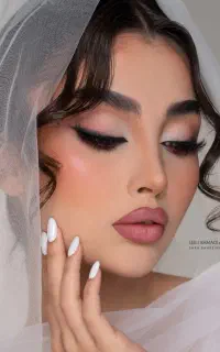 ارایشگاه زنانه و عمارت عروس