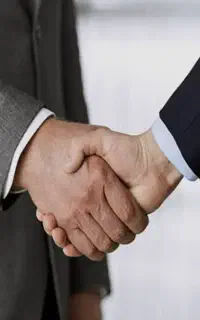 انجام امور بانکی ،حقوقی،قضایی/سابقه قضایی