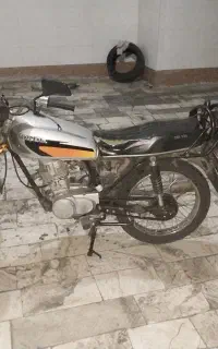 هوندا ۱۲۵ واقعا خاص و بدون هیچ ایراد فنی با تضمین.