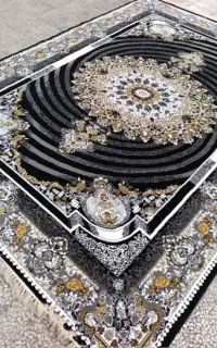 فرش ۱۲متری فقط از ۱۲میلیون خیابان دانش آموز