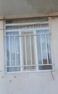 در و پنجره اهنی و محکم