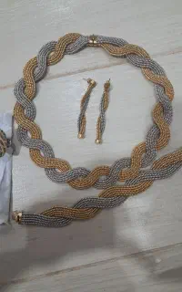 مقداری طلا با ۵ درصد بفروش می‌رسد
