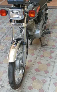 موتور سیکلت ۱۲۵نیکتاز