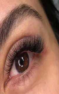 لیفت مژه و اکستنشن مژه و موقت