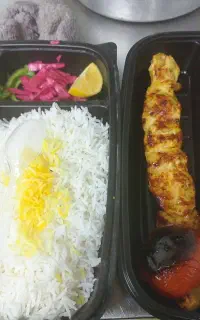 رستوران و غذای اماده جزیره میدان انقلاب