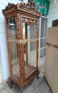 بوفه چوب راش درحد نو بدون خط و خش