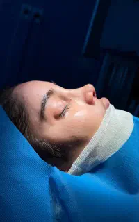 عمل بینی متخصص گوش و حلق و بینی (ENT)