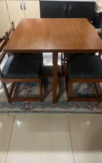 میزناهار خوری