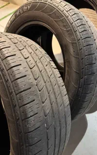لاستیک کومهو 235 60 18  تایر سالم بدون زدگی