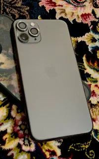 ایفون11 pro و ایفونxs