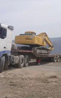 اجاره دهنده بیل زنجیری