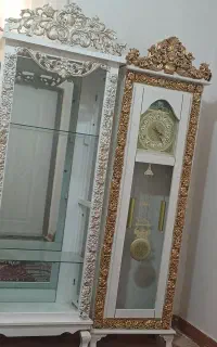یک عدد بوفه وساعت بفروش میرسد قیمت