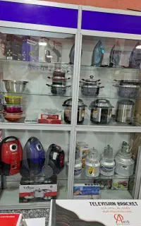 ویترین آلمینیومی شیشه خور
