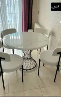 صندلی پلاستیکی مدل بالی میز ناهارخوری