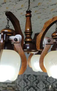 لوستر چوبی