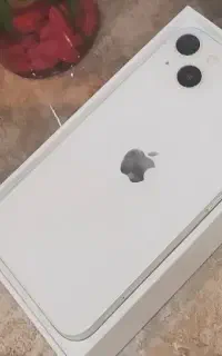 آیفون ۱۳ نرمال