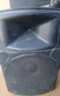 باند ۱۵ اینچ اکتیو vox