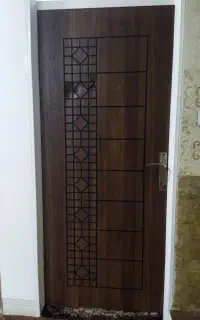 در چوبی اتاق