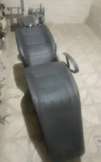 صندلی آرایشگری در حد نو