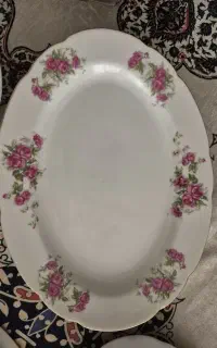 دیس پلوخوری بزرگ چینی، گلسرخی قدیمی