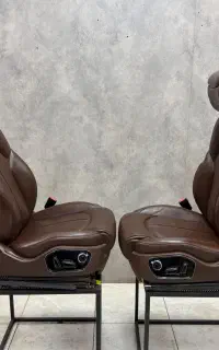 صندلی خلبانی خودرو و ماشین، ایرانی و خارجی