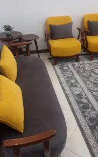مبلمان ۷نفره + میزناهارخوری