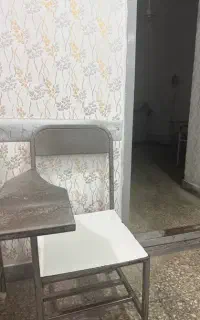 صندلی فلزی نشیمن چوبی تعداد زیاد