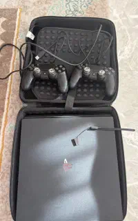 PS4 pro در حد نو
