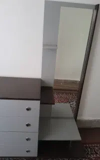 دراور آینه دار