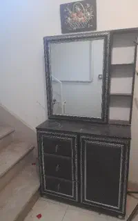 میز آرایش