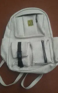 کیف مدرسه