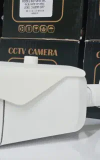 2عدد دوربین مداربسته وارم لایت دید در شب رنگی فول