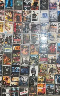 400 عدد دی وی دی شامل فیلم های خفن و جذاب