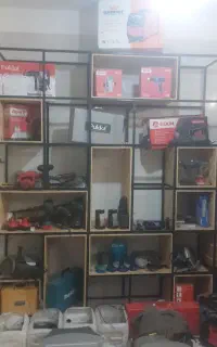 ویترین و قفسه