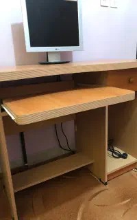 میز کامپیوتر و تحریر