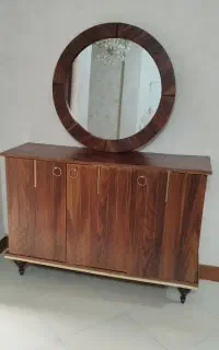 کنسول چوبی